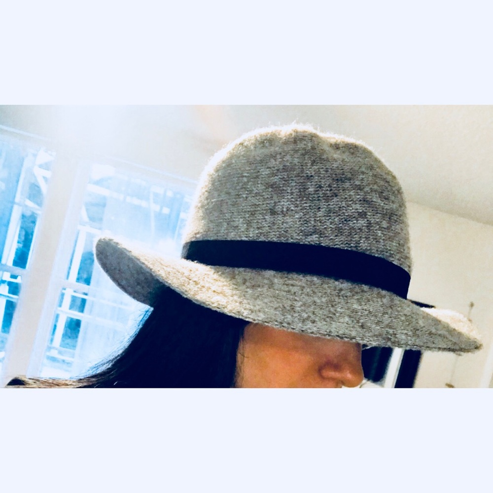Forever 21 Gray Fedora Hat